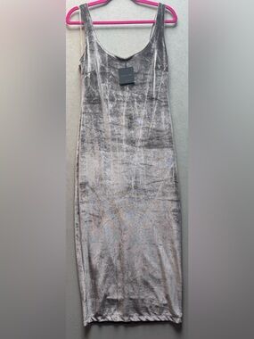 JLUXLABEL Women's Silver Velvet Midi Dress NWT